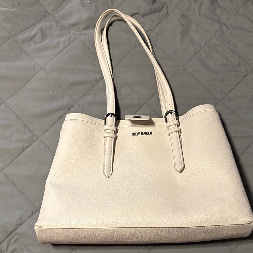 Steve Madden Cream Shoulder Bag